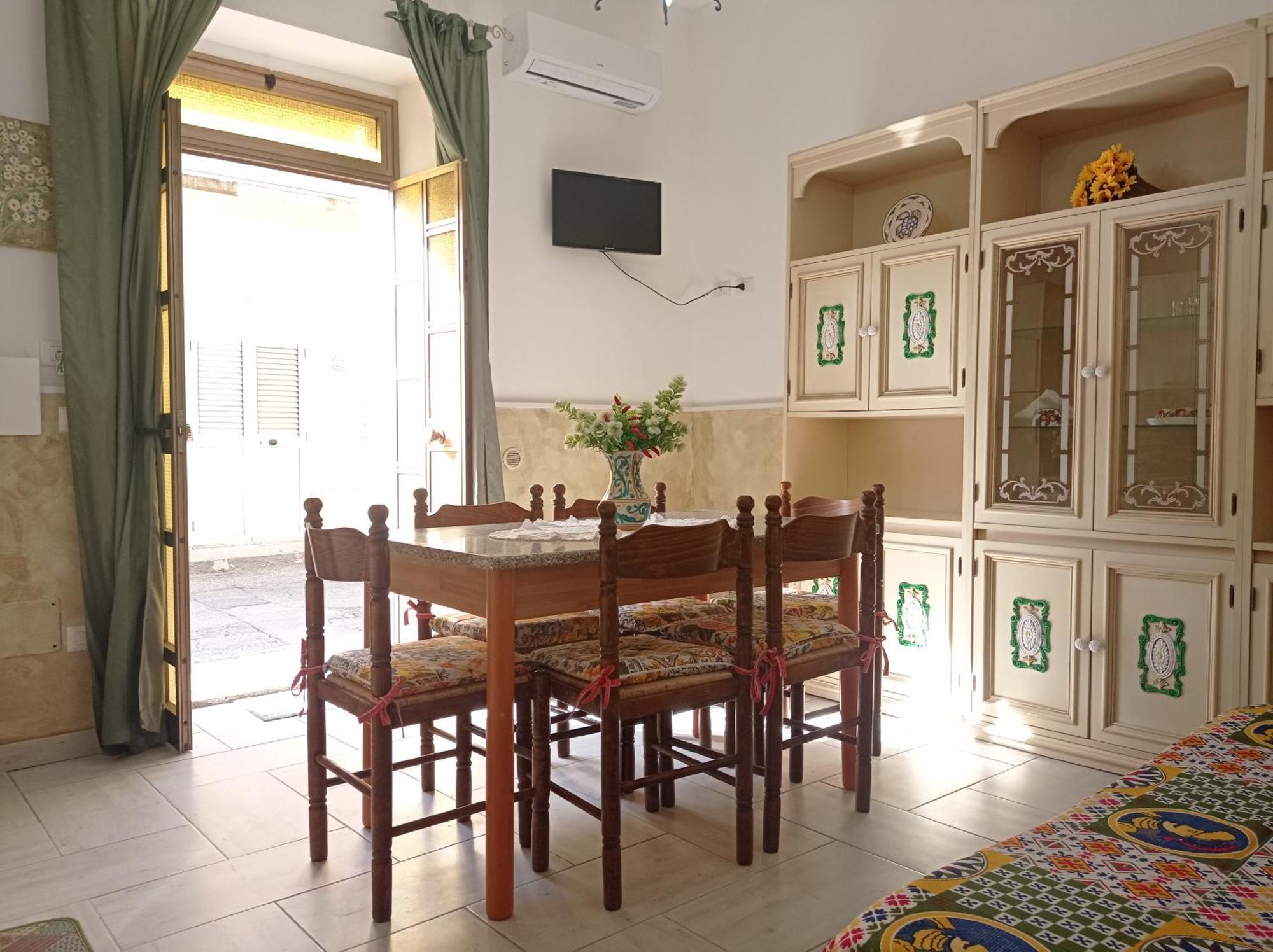Mary Home - Casa Vacanza 陶尔米纳 客房 照片
